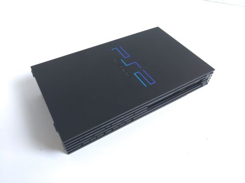 PlayStation 2 Fat (estetická vada)