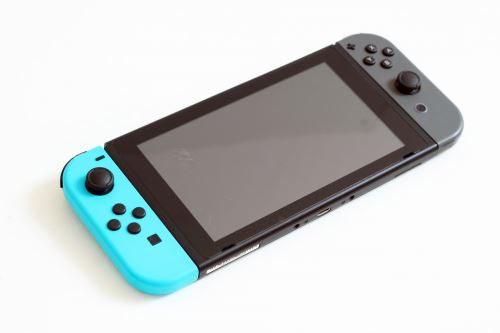 Nintendo Switch - šedomodré (estetická vada)