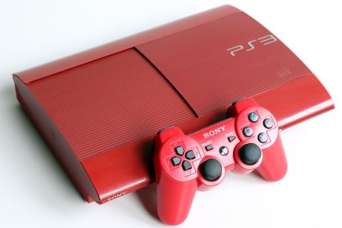 PlayStation 3 500 GB Super Slim - Červený (estetická vada)