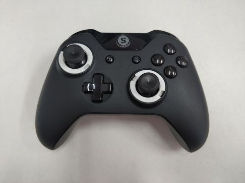 [Xbox One|PC] Bezdrátový Ovladač SCUF GAMING - černý + příslušenství (estetické vady)