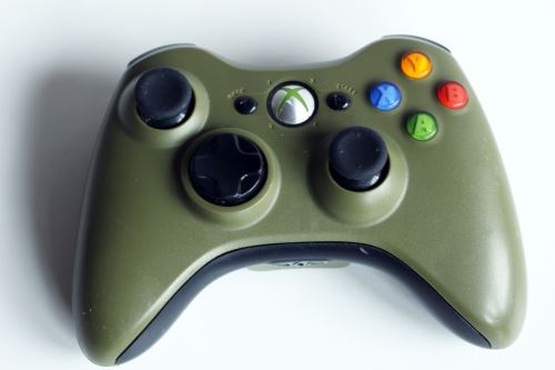 [Xbox 360] Bezdrátový Ovladač Microsoft - zelený