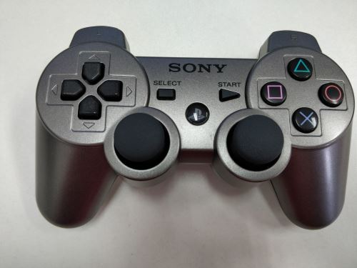 [PS3] Bezdrátový Ovladač Sony Dualshock - tmavě stříbrný (estetická vada)