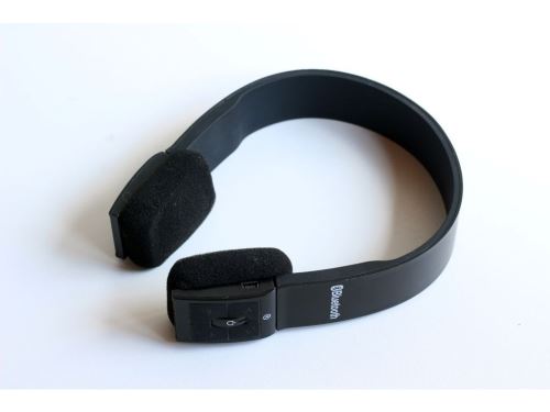 [PC] Sluchátka Bluetooth - povrchová vada
