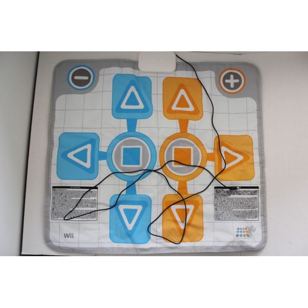 Nintendo Wii Tanecni Podlozka Bandai Namco Dance Mat Konzoleahry Cz