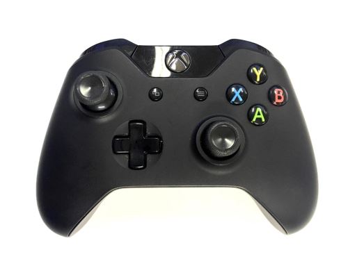 [Xbox One] Bezdrátový Ovladač - černý (estetická vada)