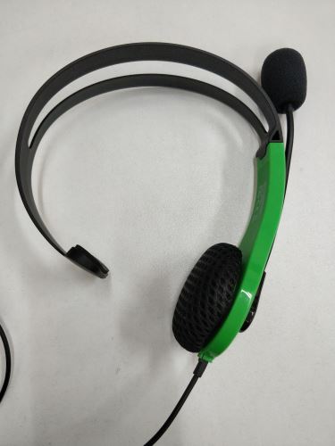[Xbox One] Play Chat Headset (zelený) (estetická vada)