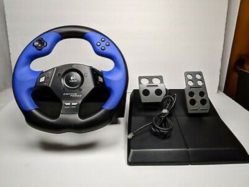 [PS3|PS2] Logitech Driving Force Steering Wheel (estetická vada)