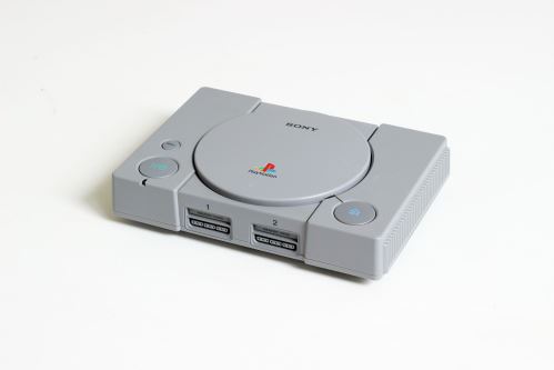 PlayStation 1 Fat (japonská verze)